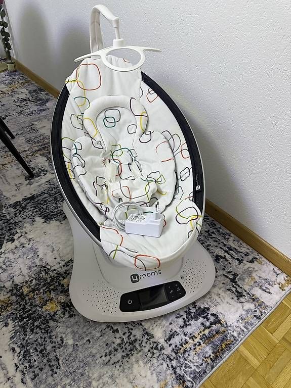Wippen & Schaukeln: Babywippe 4moms – Gebraucht aus Gossau SG von cuk_fyc6 4