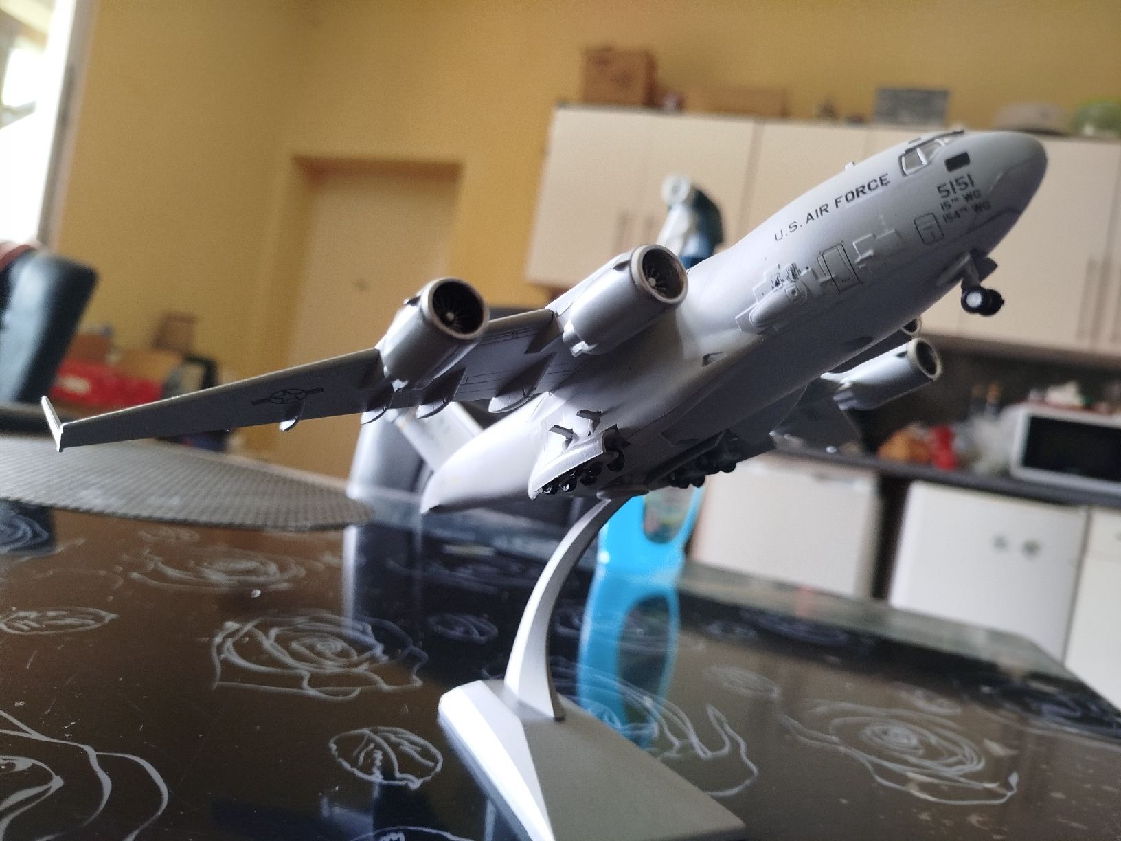 Boeing Kit di modellismo & Modellini statici: Avion C-17 Globemaster III - modèle réduit. – Nuovo e nell'imballaggio originale da Neuchâtel venduto da lyd_67kk 2