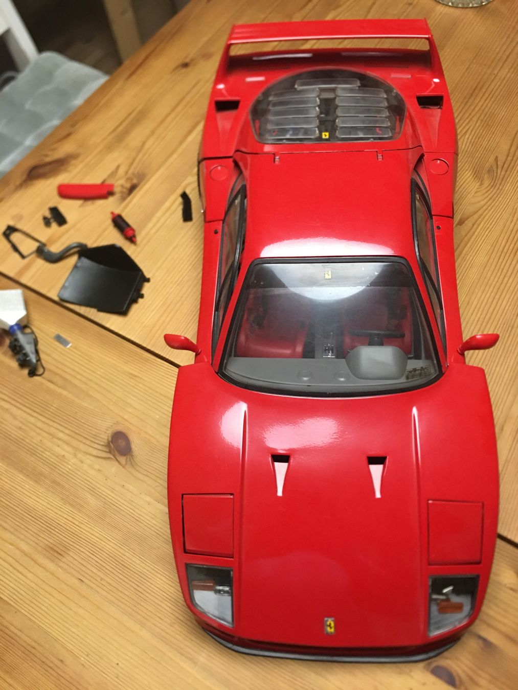 Pocher Modellini d'auto: Pocher Ferrari F-40 – Difettoso da Lichtensteig venduto da gregi44 1