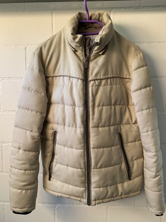 Zara Steppjacke in Beige, Grösse S