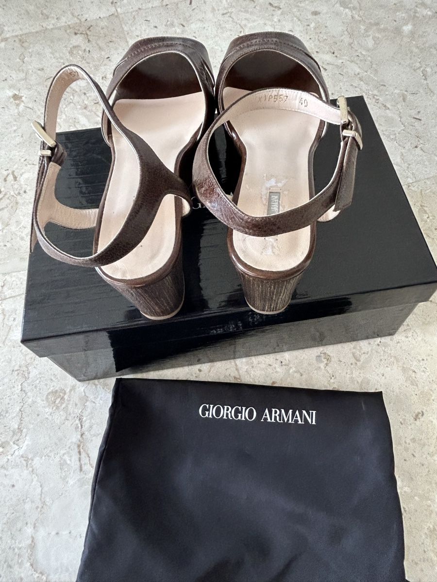 Armani Damenschuhe: Sandali Armani numero 40 NEW – Neu und originalverpackt aus Locarno von Matic04 3