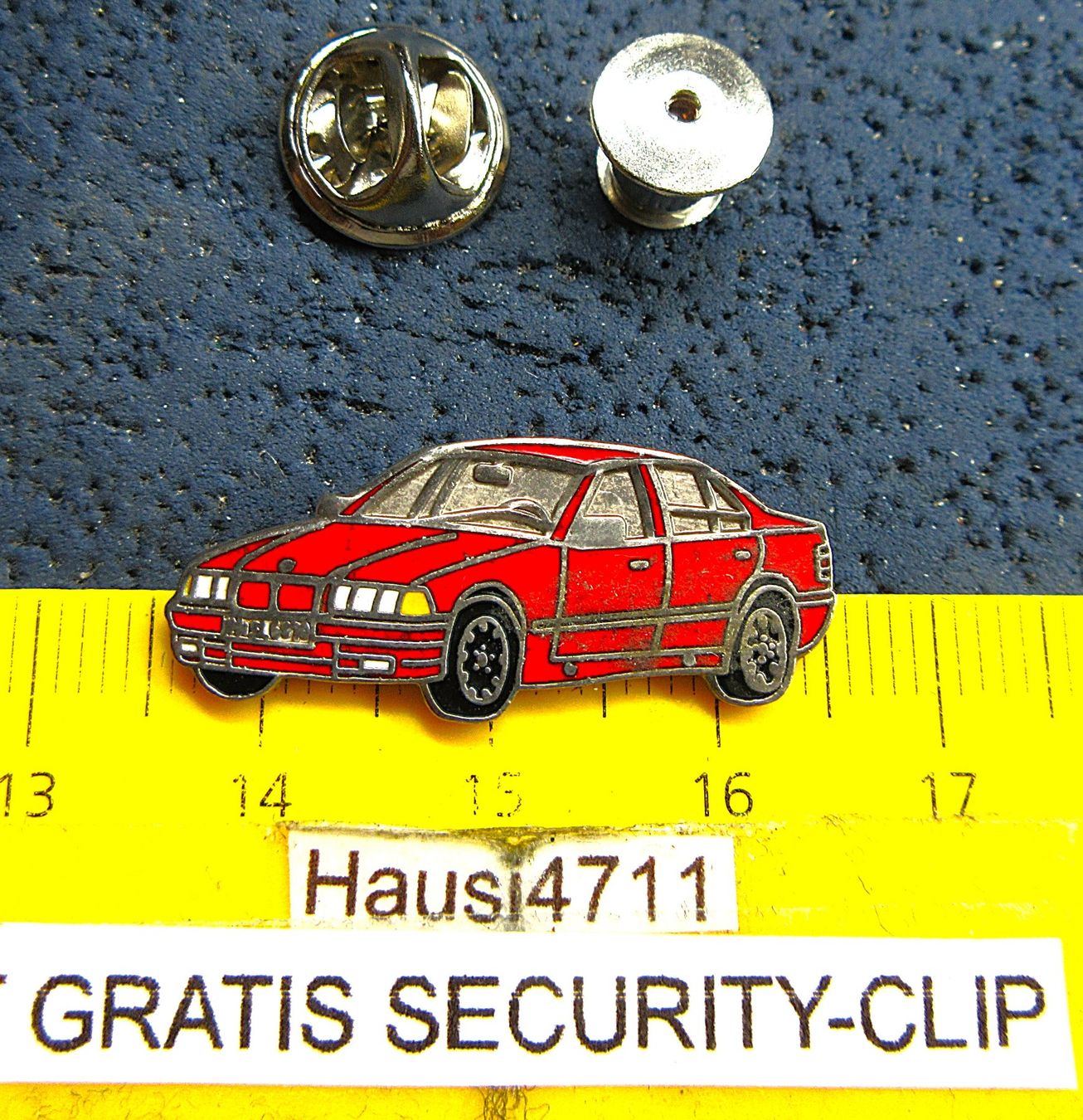 BMW Plaquettes & Badges: BMW 3er E36 ROT AUTO PIN ENAMEL MIT SECURITY-CLIP – D'occasion à Ettingen par Hausi4711