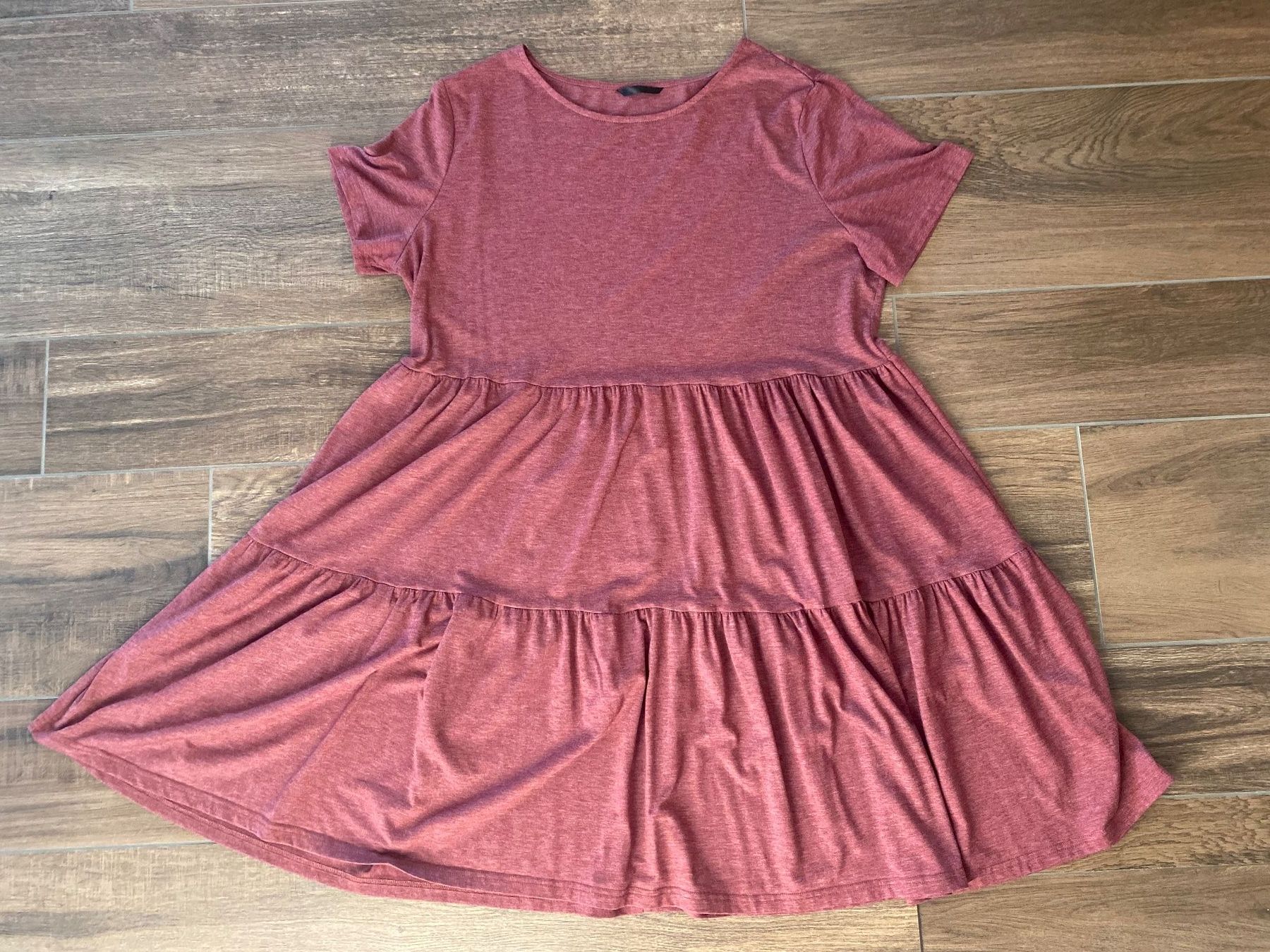 Shein Kleider: Kleid bordeaux Gr. 48 - 50 – Gebraucht aus Pratteln von a23_j2gs