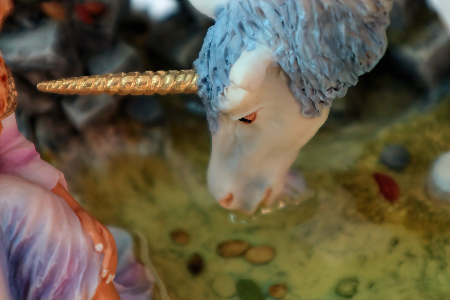 Sculture & Statue: FANTASY WORLD® - Figurine: Elfe mit Einhorn – Nuovo (secondo la descrizione) da Rotkreuz venduto da Radus24 3