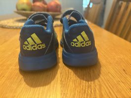 Chaussures enfant Adidas taille 21