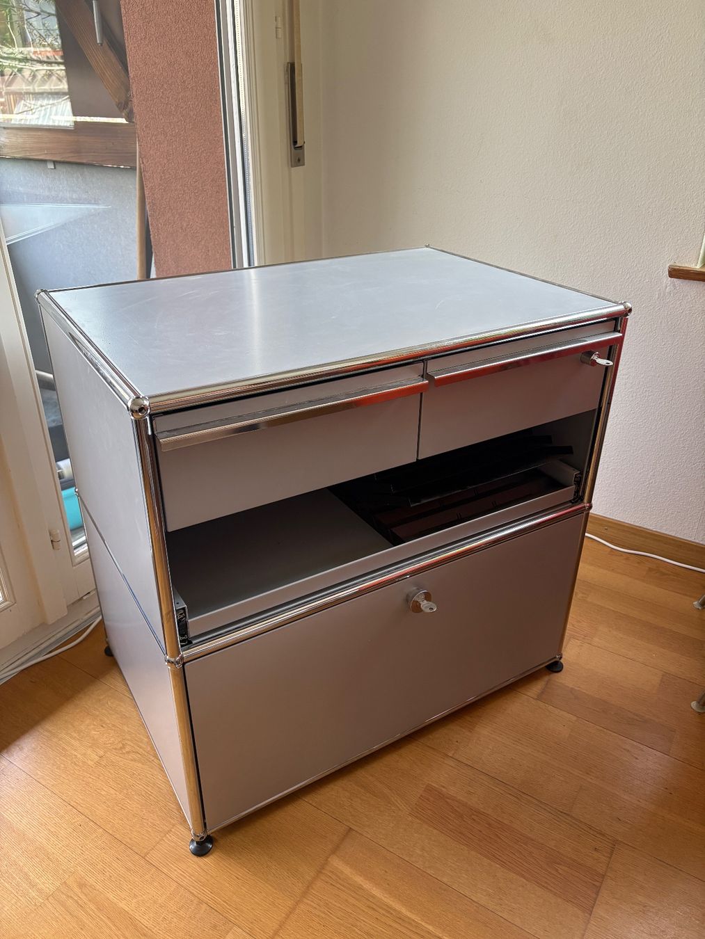 USM Scaffali: USM Haller Druckermöbel BSK - Top Zustand! – Usato da Zürich venduto da ClaudioNold