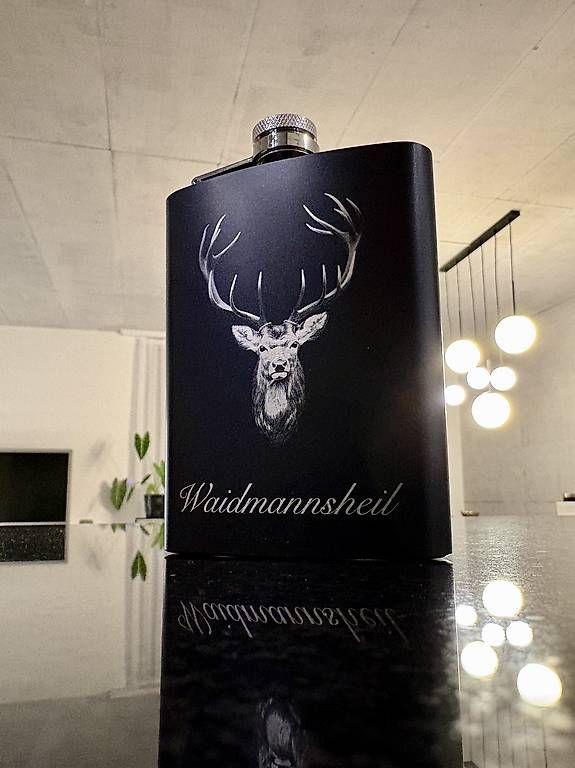 Altro: Rothirsch Flachmann Waidmannsheil – Usato da Rickenbach ZH venduto da Pumba_500