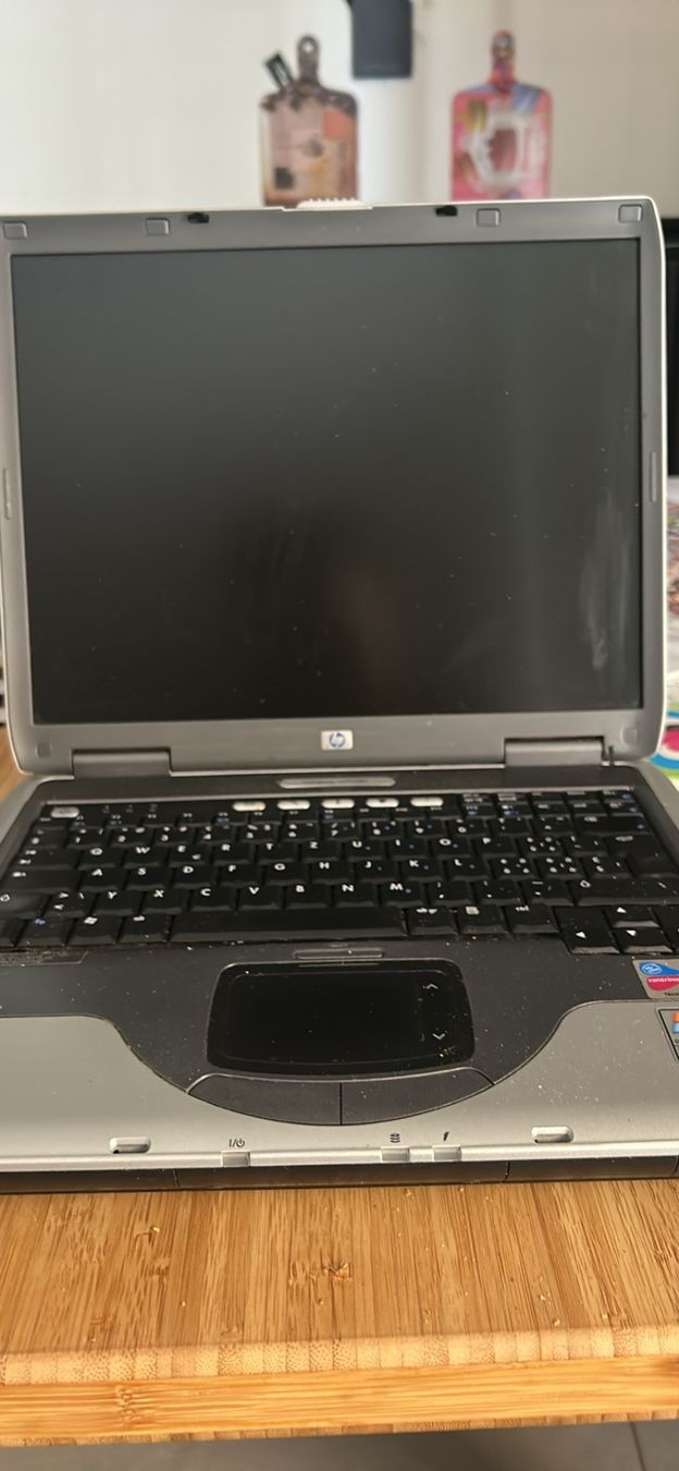 Notebook: HP Compaq nx9030 – Usato da Oberdorf BL venduto da ale_5tnf