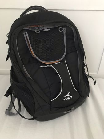 Kurgo G-Train Hunderucksack, bequem f. Hund u. Träger - NEU