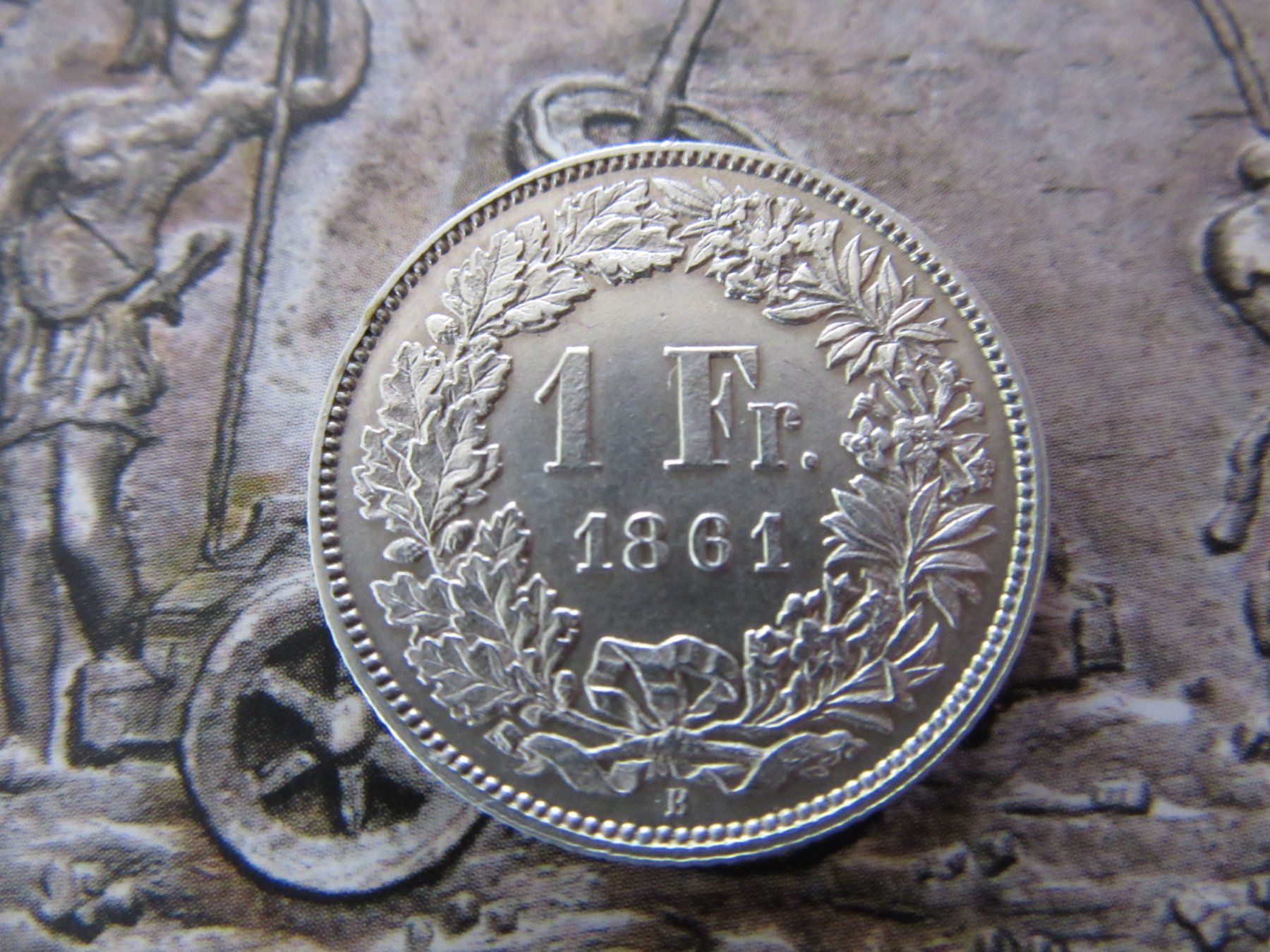 Tutti le monete: 1 FRANKEN 1861 SCHWEIZ AG 800 SILVER TOP – Usato da châtelaine venduto da VrenliNumis86
