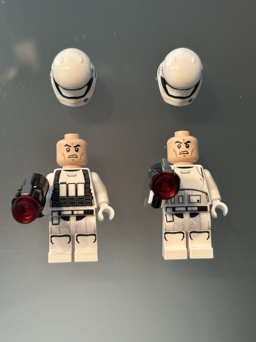 Lego Kit di costruzioni: Lego Star Wars 75132 – Usato da Weiningen ZH venduto da GriederRemarket 2
