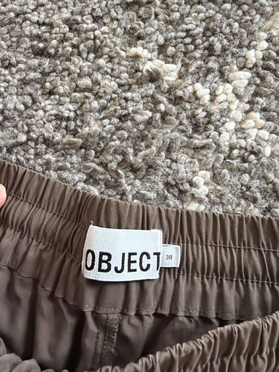 Pantaloni: Kurze Hose OBJECT Grösse 38 braun neu – Nuovo (secondo la descrizione) da basel venduto da Zofy 1