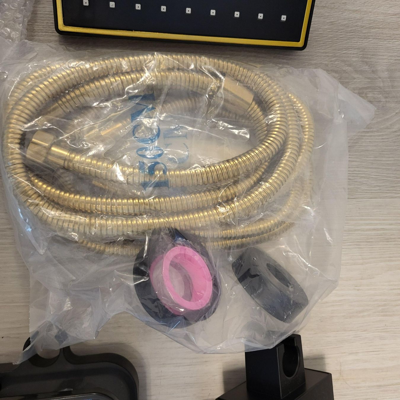 Soffioni doccia: Duscharmatur neu – Nuovo e nell'imballaggio originale da Adlikon b. Regensdorf venduto da gperron 2