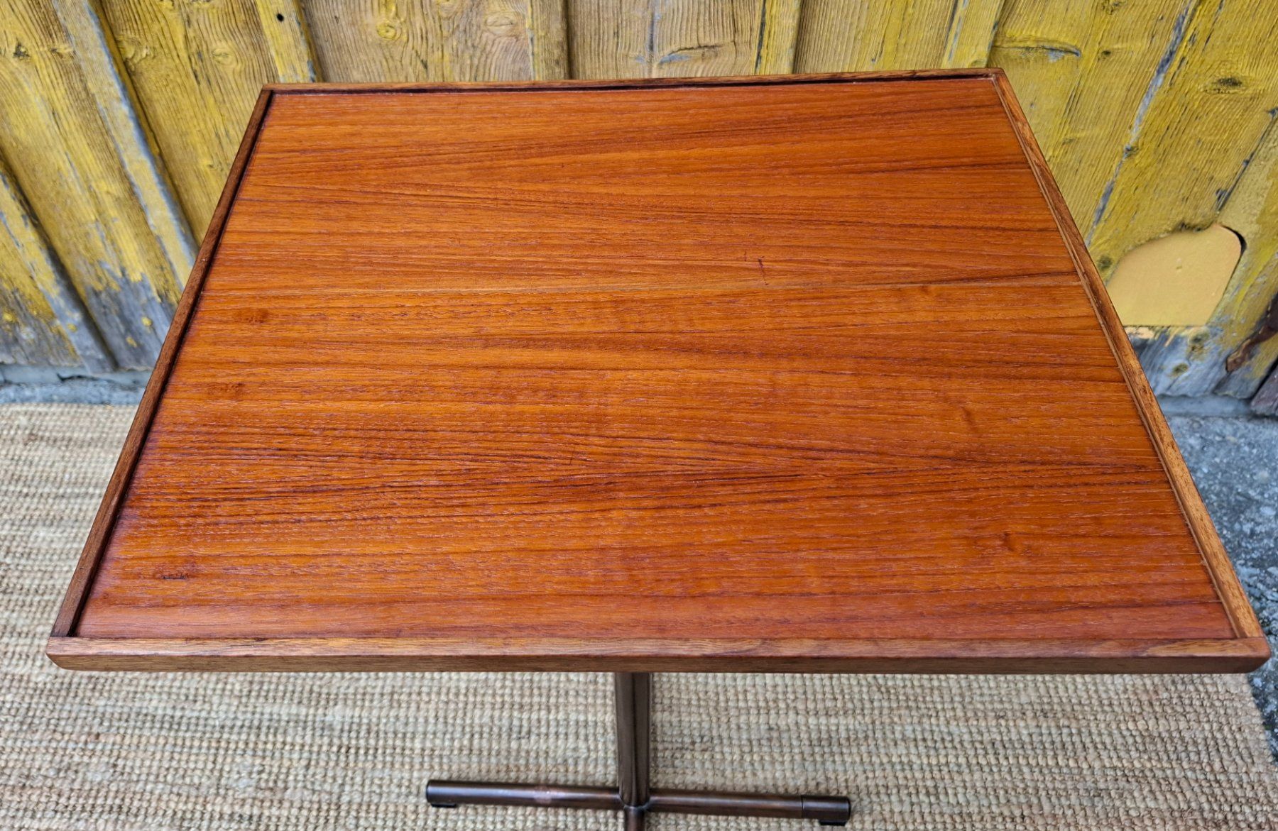 Embru Tavoli: UNIKAT Teak Embru Caruelle Tisch – Usato da Haslen AI venduto da Vintagelix 9