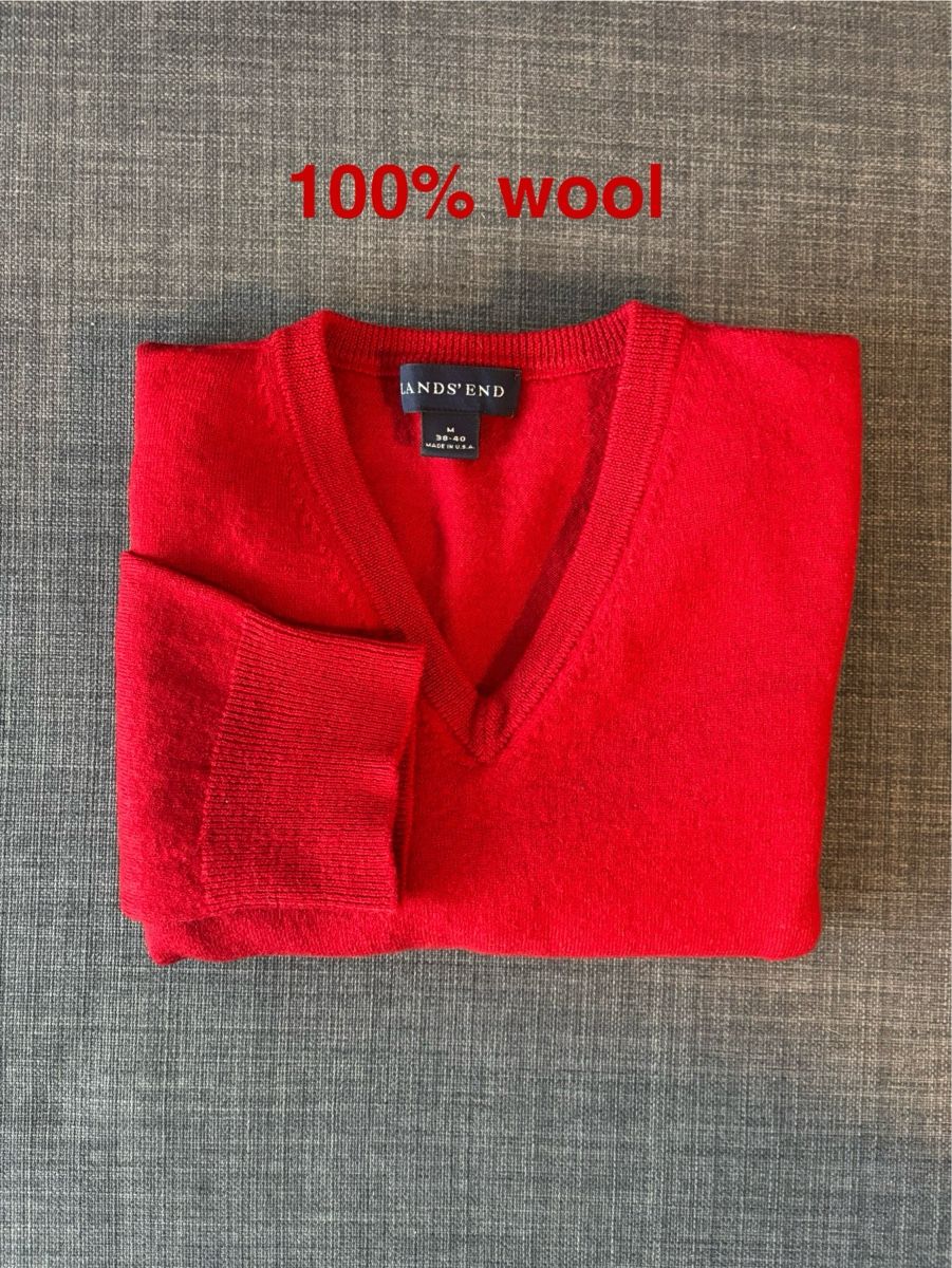 Pullover & Sweatshirts: Red wool pullover  – Gebraucht aus Neuchâtel von dum_5xby