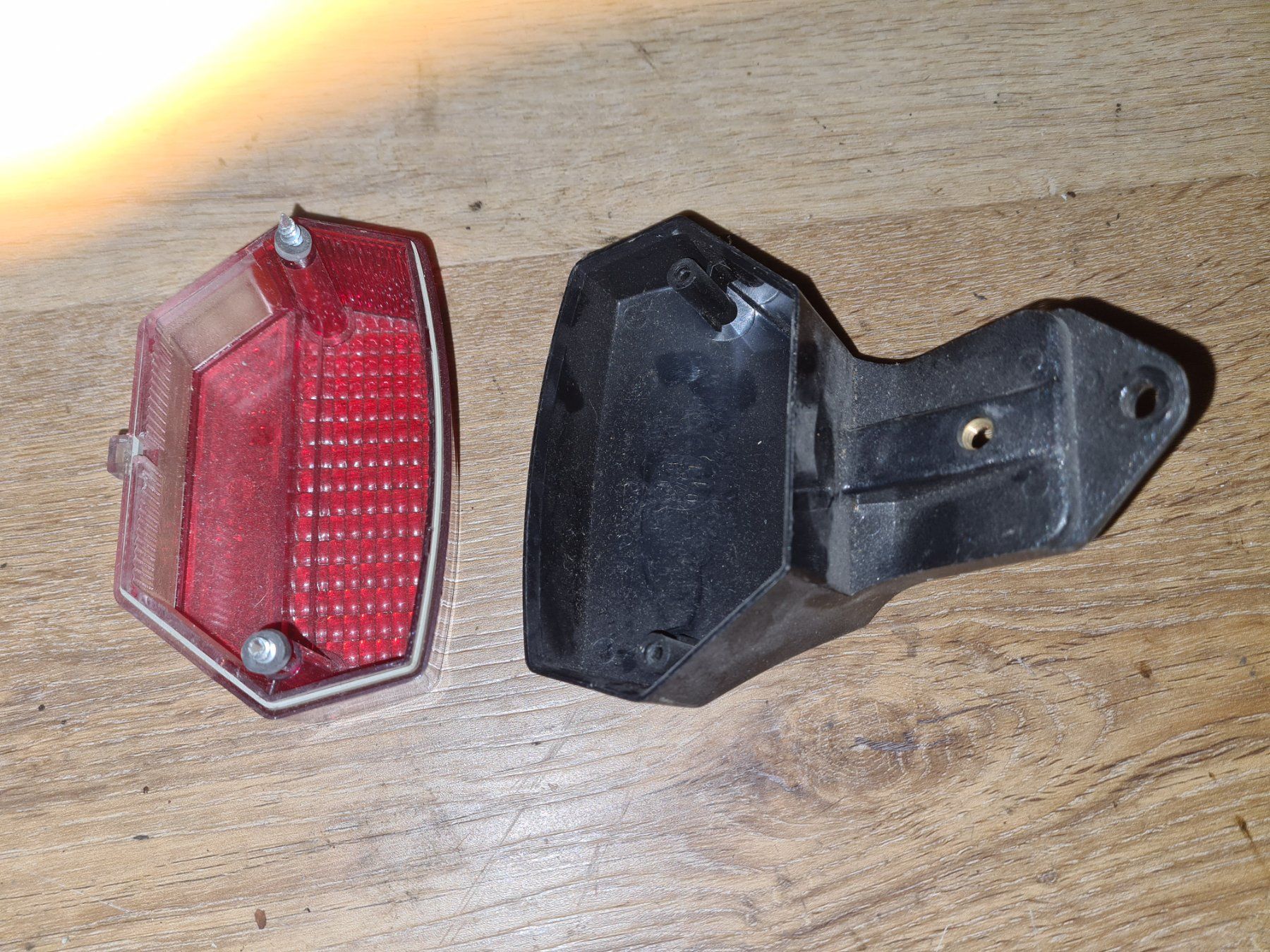 Sachs Ciclomotori: Rücklicht ULO 250 Original *NEU oder sogar NOS* – Nuovo (secondo la descrizione) da frümsen venduto da Sailem