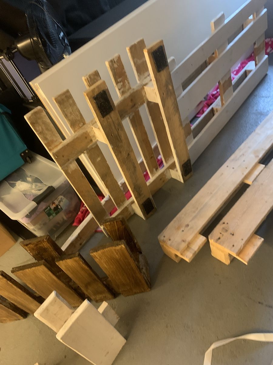 Pallets: Paletten/ palettenstücke – Usato da Luzern venduto da emma_varini 3