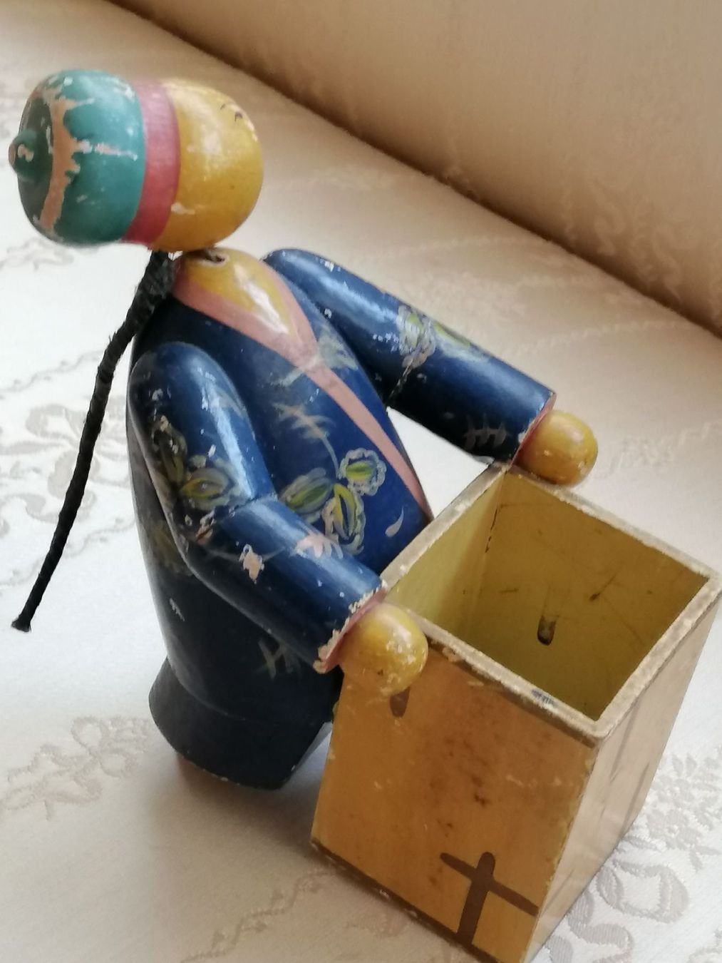Articoli in legno: Antiker Chinesischer Behälter – Usato da Rheinfelden venduto da Cleopatra2000 2