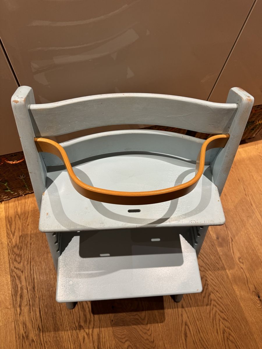 Stokke Seggioloni: Stokke Tripp Trapp Hochstuhl hellblau - Versand möglich – Usato da Neuhaus SG venduto da chinderegge 7