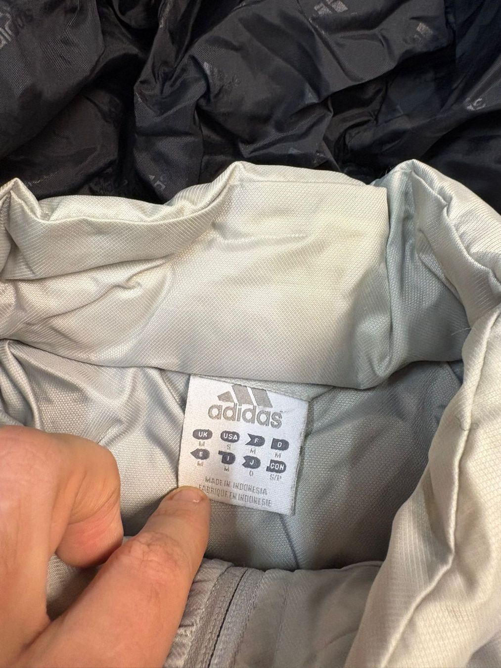 Adidas Jacken: Adidas Vintage Winterjacke 2004 - Grösse M – Neu (gemäss Beschreibung) aus Werdenberg von hase.vintage 3