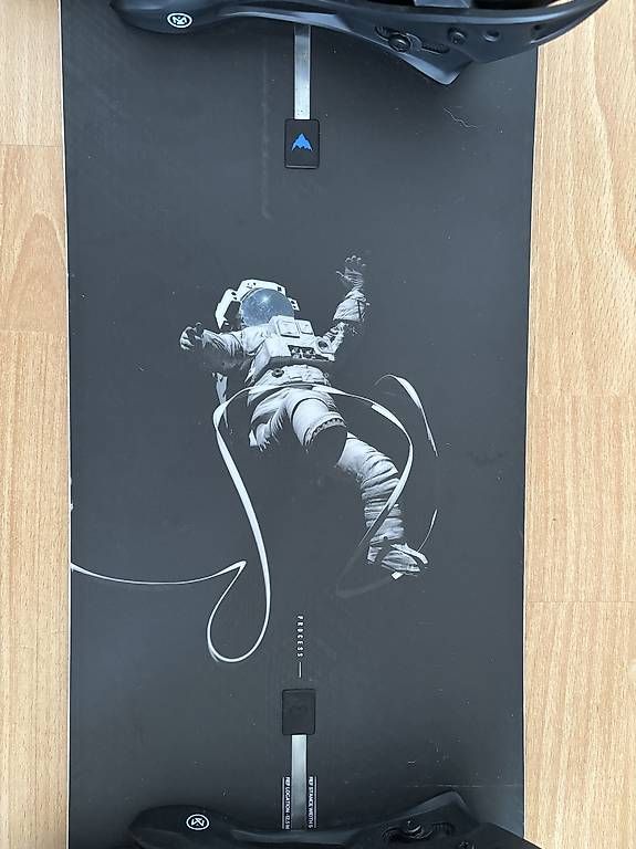 Board: Burton Snowboard Astronautmotiv – Usato da Langenthal venduto da ble_7vhm 4