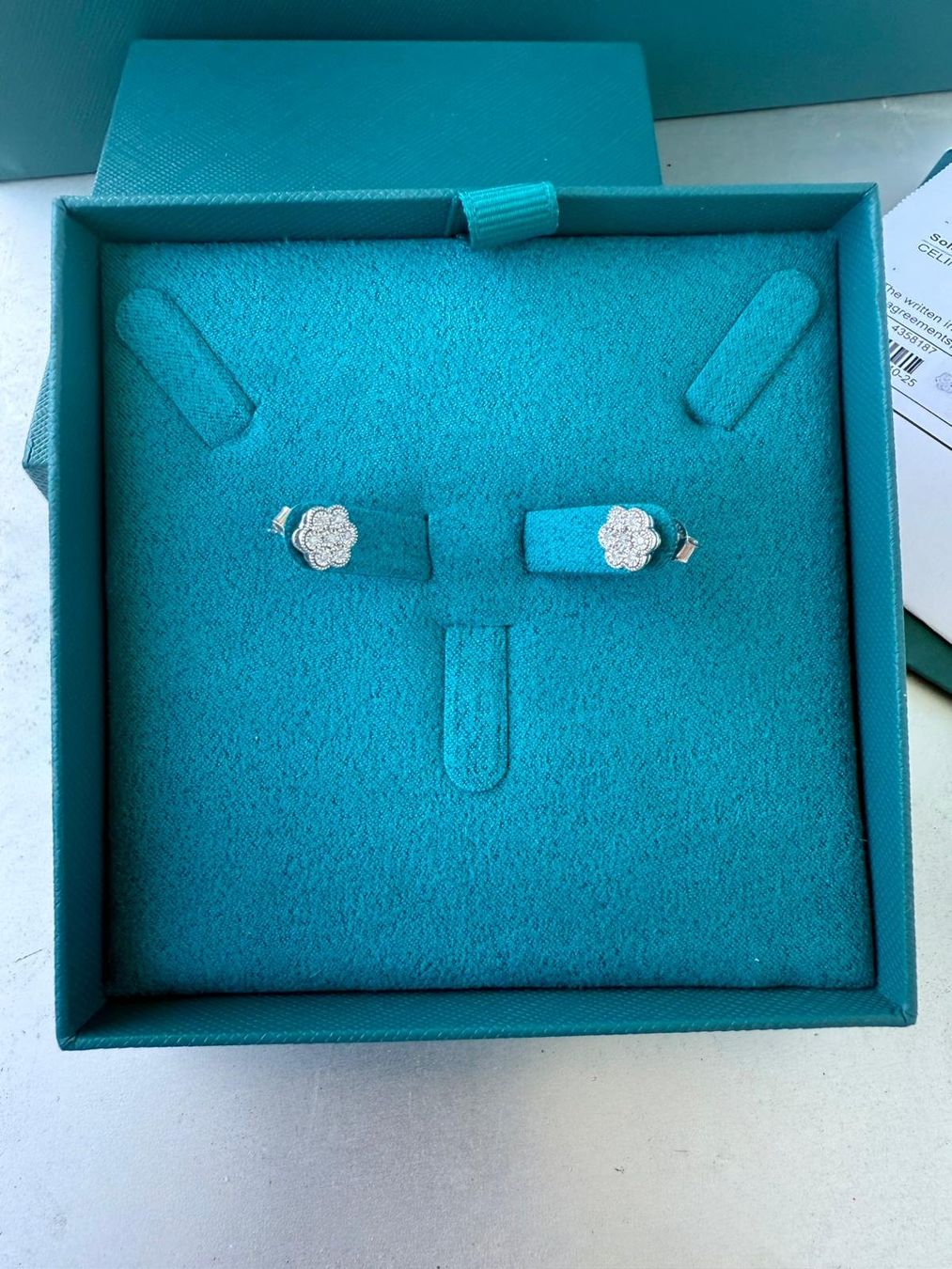 Ohrringe & -stecker: Silber 925 Ohrringe mit Diamanten – Neu und originalverpackt aus Buchrain von KingQueen12. 2