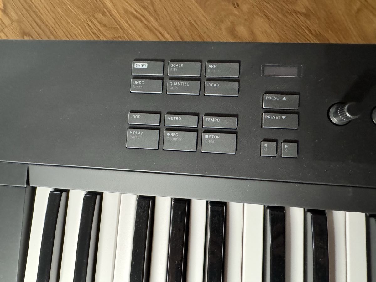 Native Instruments Musikinstrumente: Clavier maître Native Instruments Komplete Kontrol A49 – Gebraucht aus Biel/Bienne von gio_l5vq 2