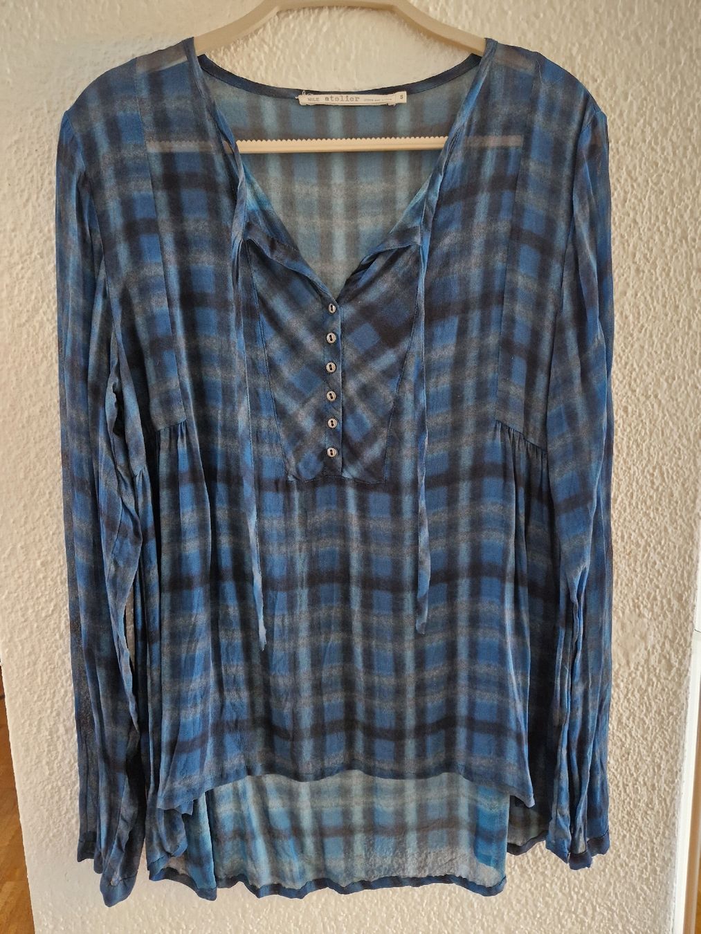 Nile Chemisiers: Nile Bluse, Grösse S, Viscose – D'occasion à Kloten par somsing