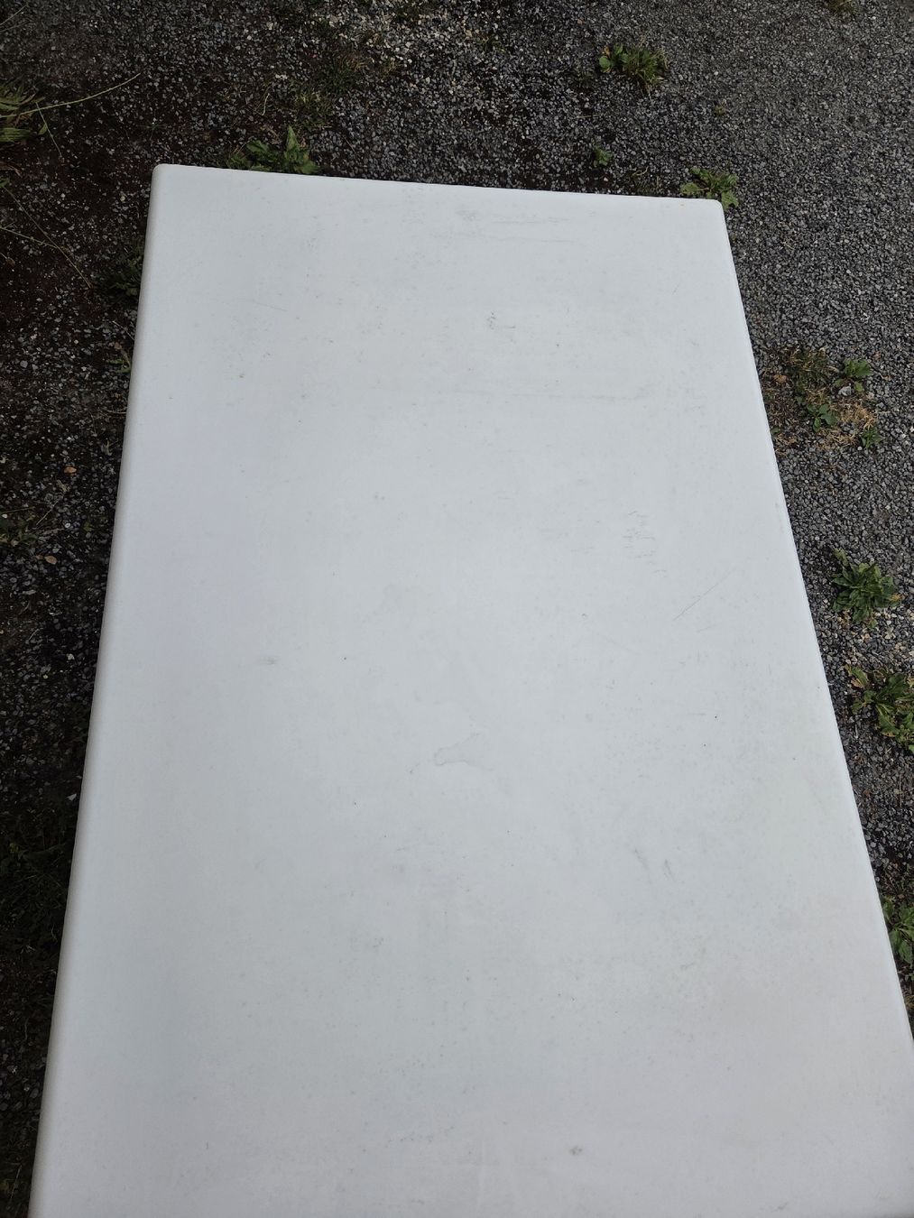 Tables: Weisser Gartentisch – D'occasion à Wädenswil par weihpos 3