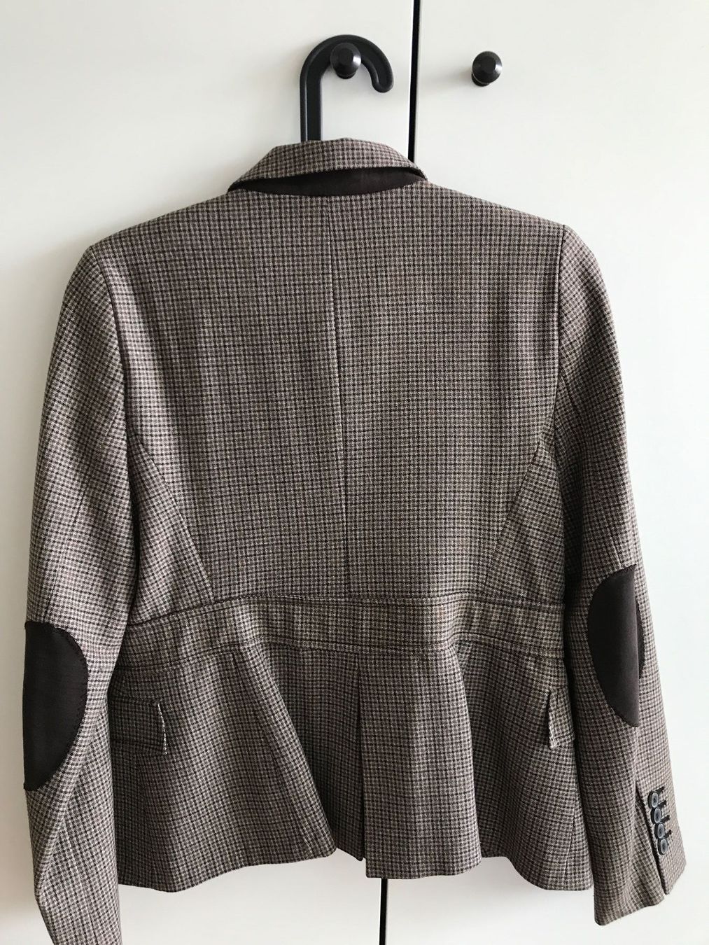 Zara Jacken: Blazer – Gebraucht aus Bassersdorf von Martinaabegg 2
