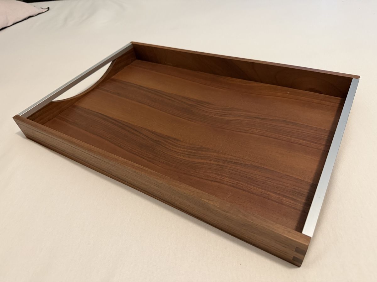 Piatti di portata: Serviertablett BREKA Edles Design aus Nussbaumholz – Nuovo (secondo la descrizione) da Luzern venduto da lang30