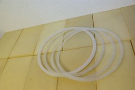 Kunststoff Ringe - Restposten - ca. D= 281mm