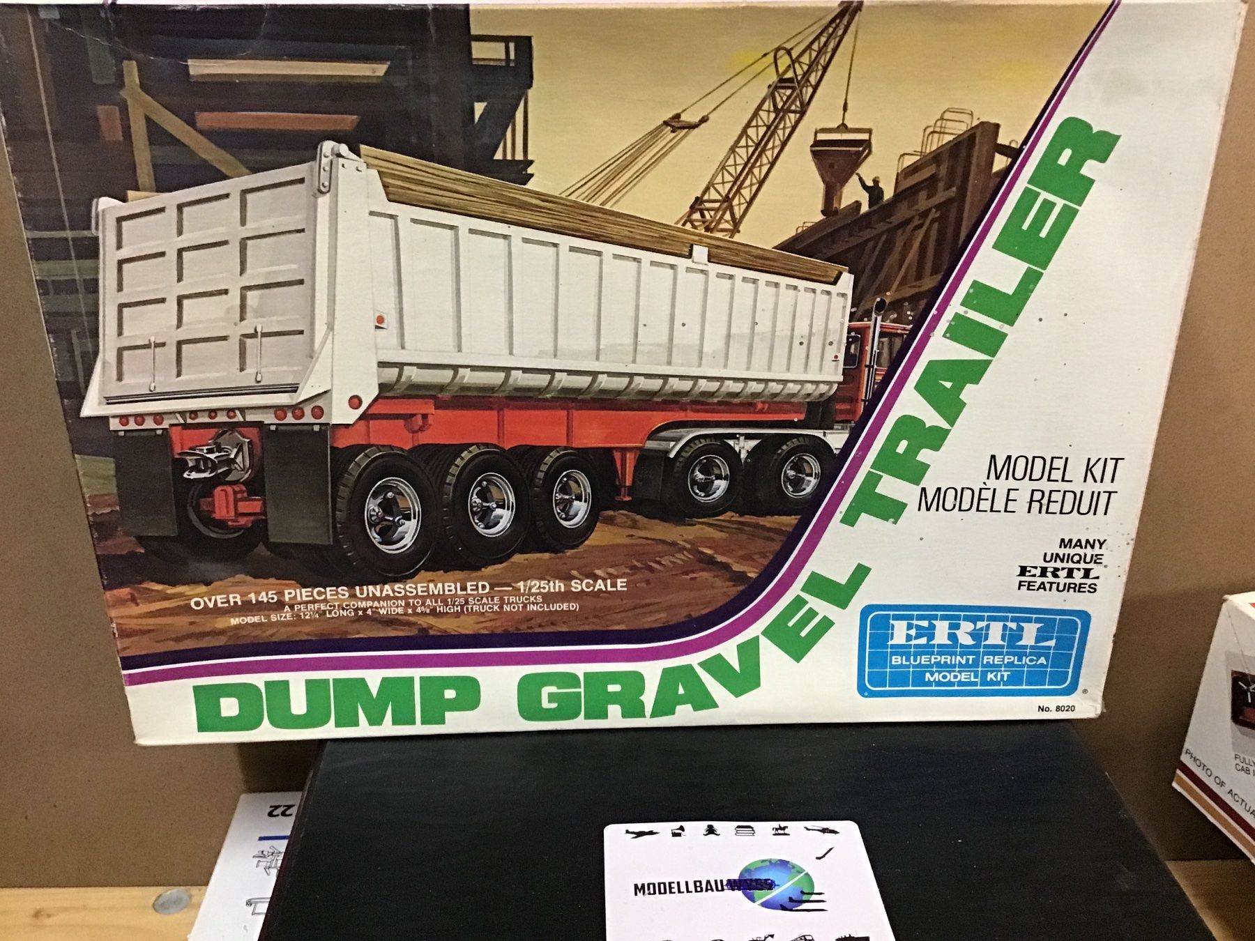 Kit di modellismo & Modellini statici: ERTL Kipplaster Modellbausatz, No. 8020 – Nuovo (secondo la descrizione) da Männedorf venduto da Modellbau-wyss