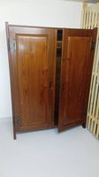 Antiker Kleiderschrank zu verkaufen