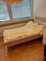 Kostenlos: Bettgestell + Matratze + Decke + Kissen 