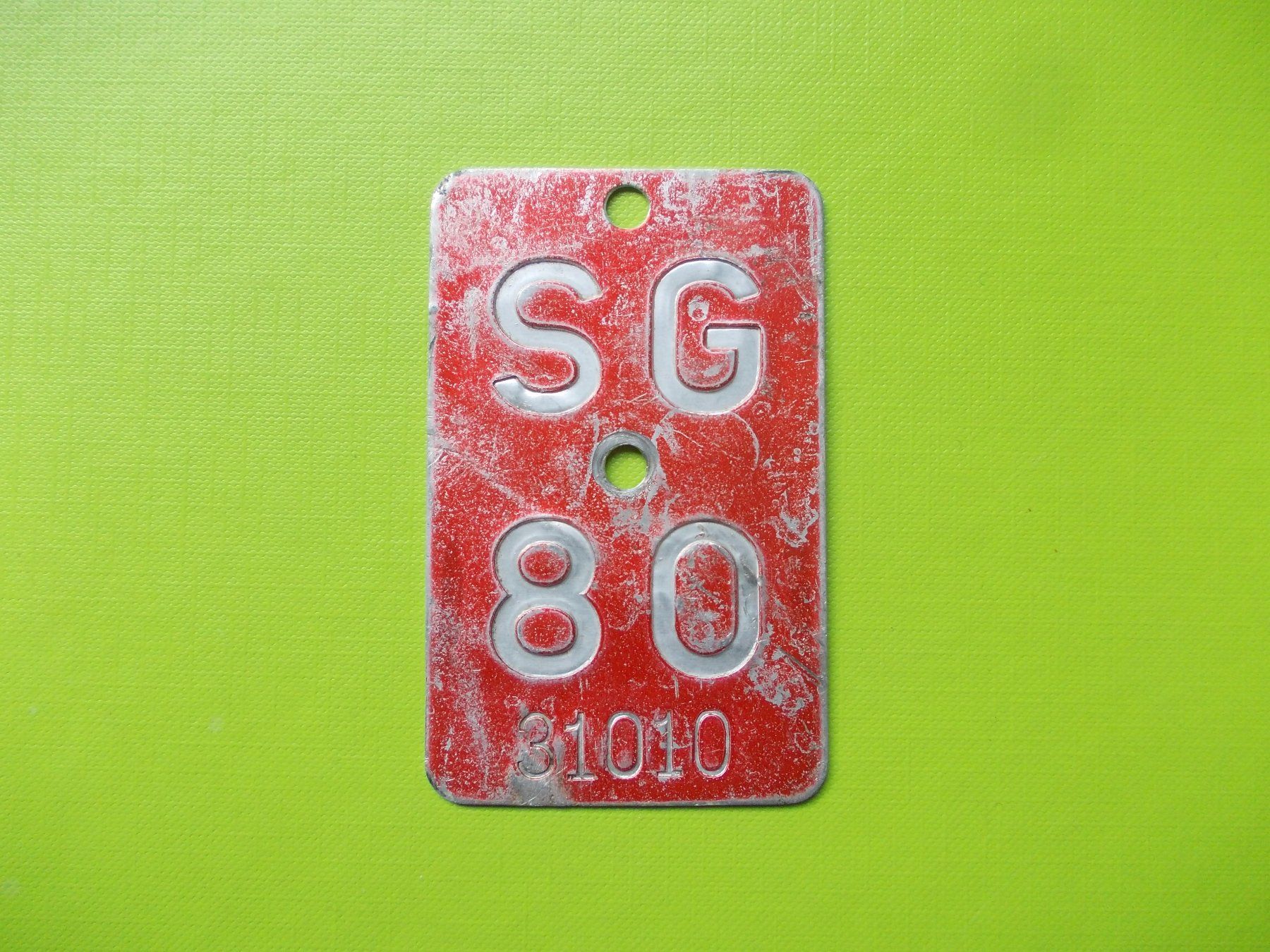 Insegne: Velonummer / Fahrradnummer SG 80 – Usato da Gsteigwiler venduto da HORMIGA21