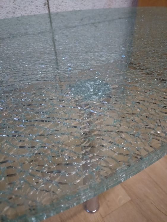 Salontisch aus Glas 3