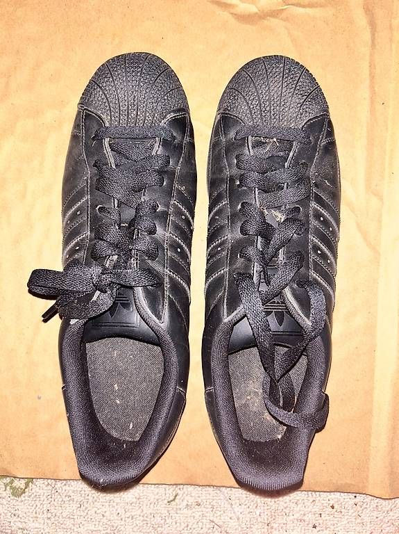 Herrenschuhe: Adidas Schuh – Gebraucht aus Birsfelden von jos_rc6t