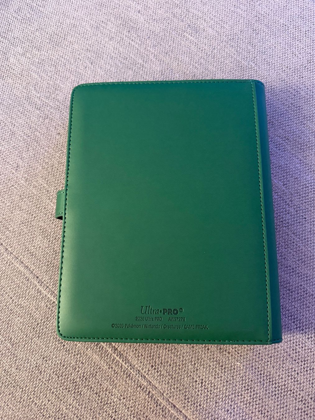 Ultra Pro Album: Premium Pokemon Binder Grün - Ultra Pro – Usato da Zürich venduto da EL1992 1