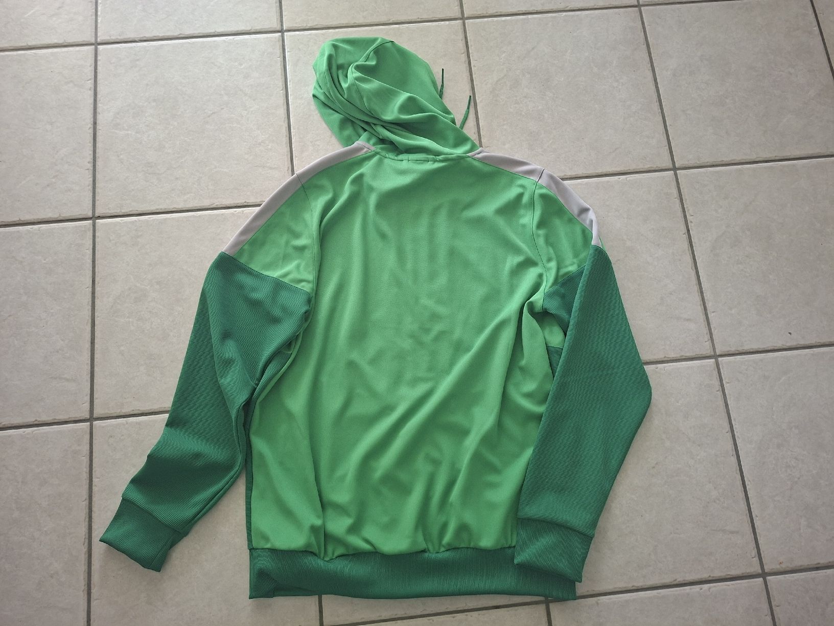 Erima Giacche: Erima Trainingsjacke gr L neu – Nuovo e nell'imballaggio originale da Thun venduto da Thun67 2