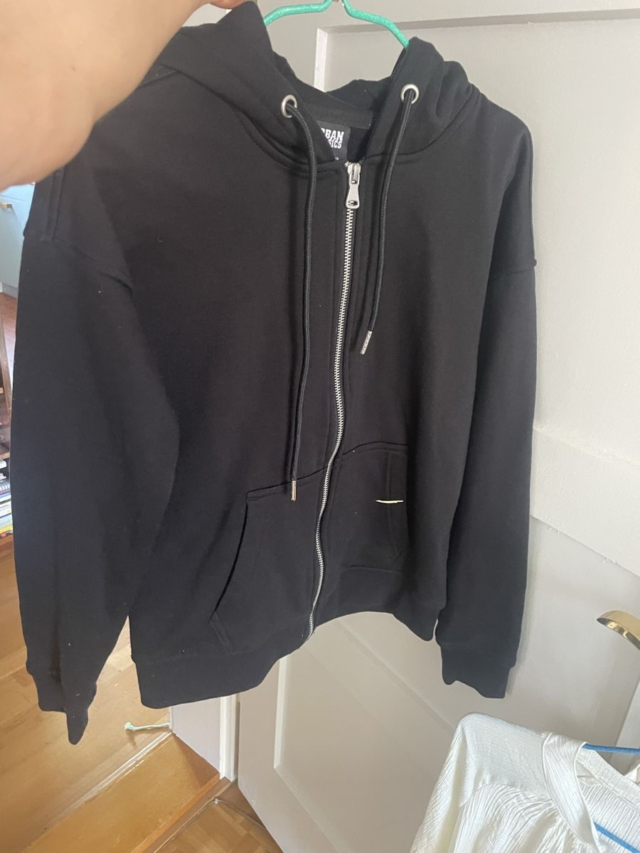 Maglioni & Felpe: Kapuzenjacke Urban Classics schwarz S – Usato da Zürich venduto da 01pippa