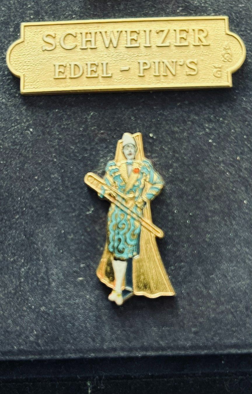 Plaketten & Abzeichen: Edel Pin's – Gebraucht aus Rickenbach Sulz von Wyatt 7