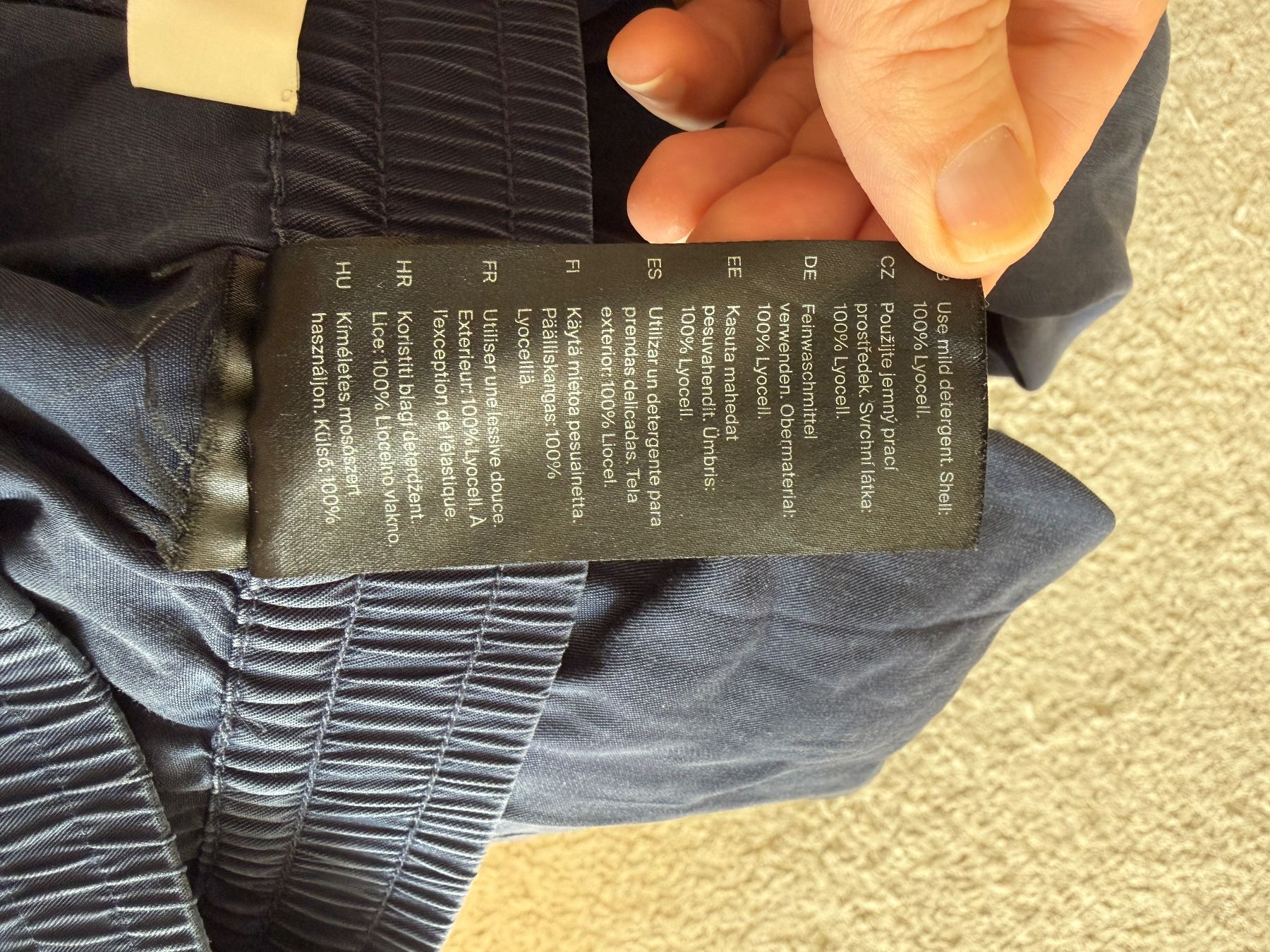 Cos Pantalons: Hose Cos – D'occasion à Küsnacht ZH par nat_m97w 3