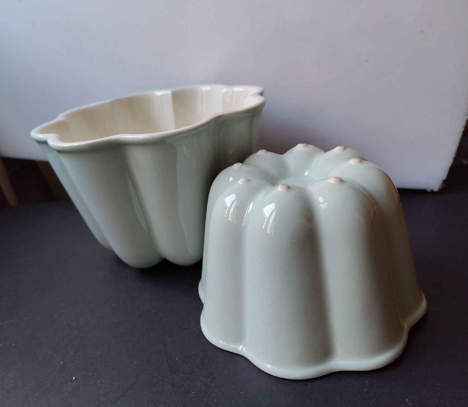 Rössler Teglie da forno: Puddingform Keramik, Rössler, hellblau-grau, zwei Grössen – Usato da Basel venduto da kas_8r2y 5