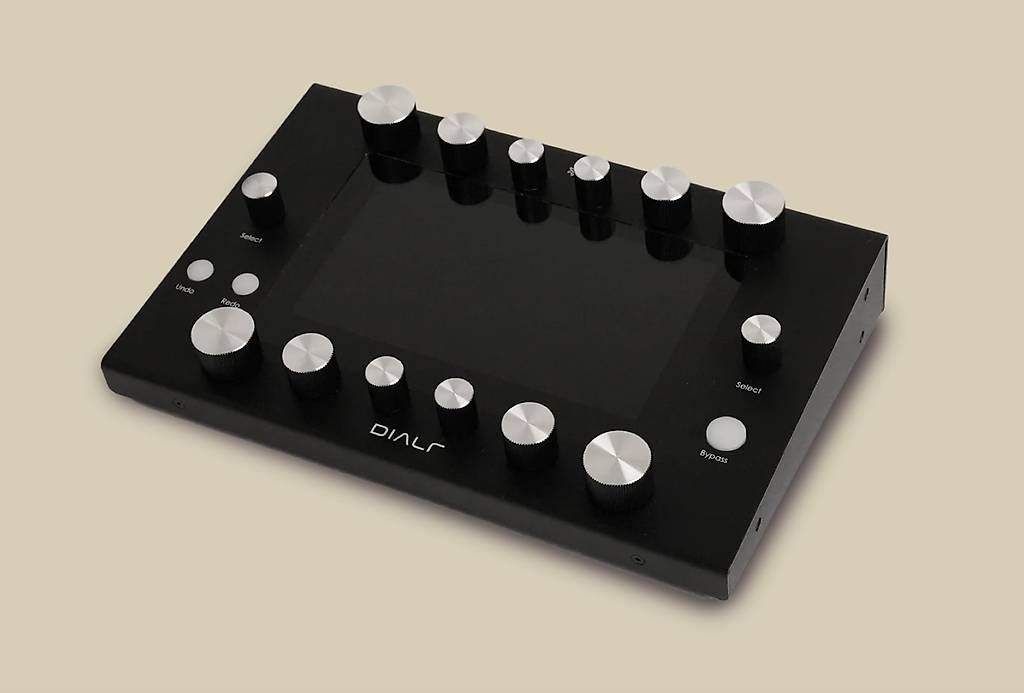 Instruments de musique: Dialr - MIDI-Controller mit KI gestütztem Auto-Mapping – D'occasion à Bremgarten b. Bern par metamaschine