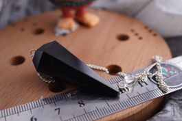 Obsidian Schwarz  Pendel         Ab 1.-(1) Räumung