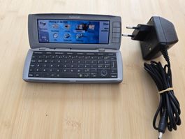 Nokia Communicator 9500 mit Ladegerät guter Zustand