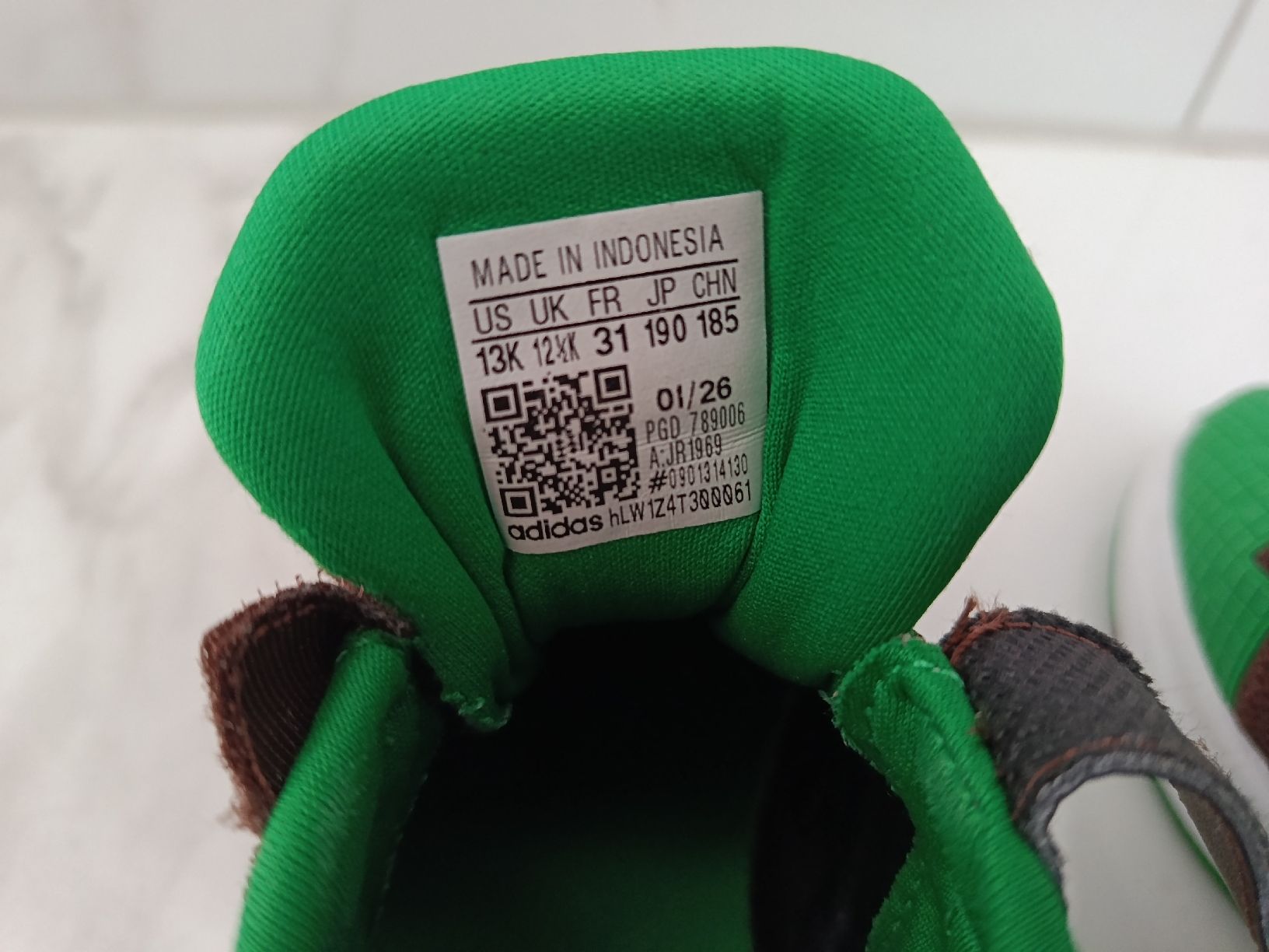 Adidas Scarpe per ragazzi: Adidas Kinder Sneakers Minecraft – Usato da Naters venduto da oks_6rfv 5