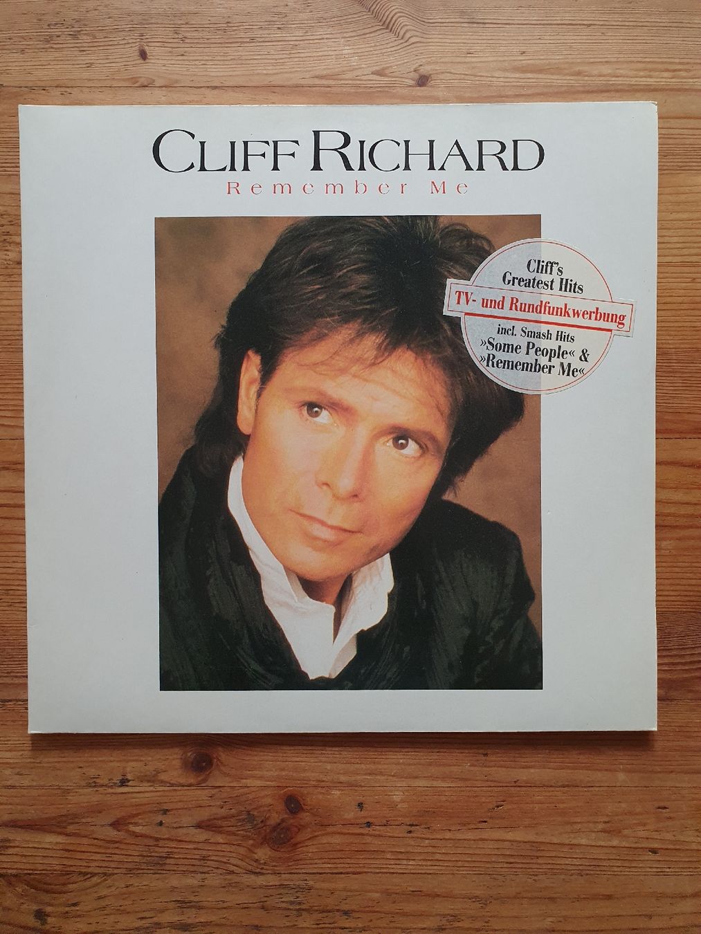 Dischi in vinile: Cliff Richard Remember Me LP Vinyl Schallplatte – Usato da Sirnach venduto da dimitri1963