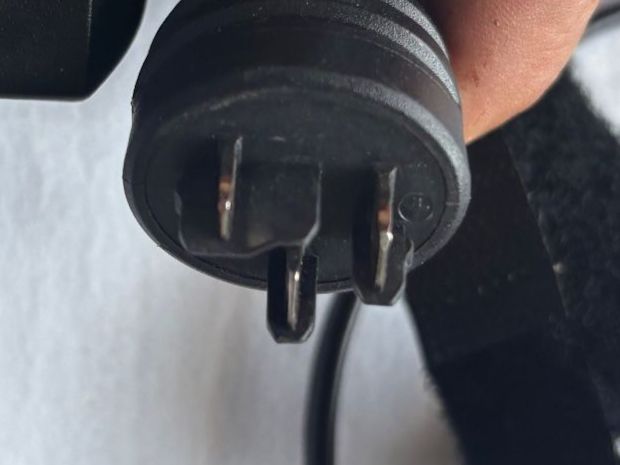 Bosch Ladegeräte: Bosch eBike Ladegerät 36V 2A Compact Charger – Gebraucht aus Eichberg von Frrw 2